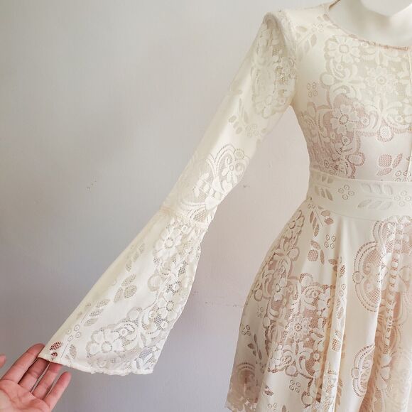 Free People Lovers Folk Song Lace Fit Flare Dress Ivory Bell Sleeve Boho Cottage - Picture 4 of 16